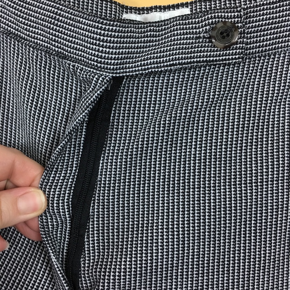 Vintage 90’s Bugle Boy B&W Houndstooth Trousers - Picture 5 of 8